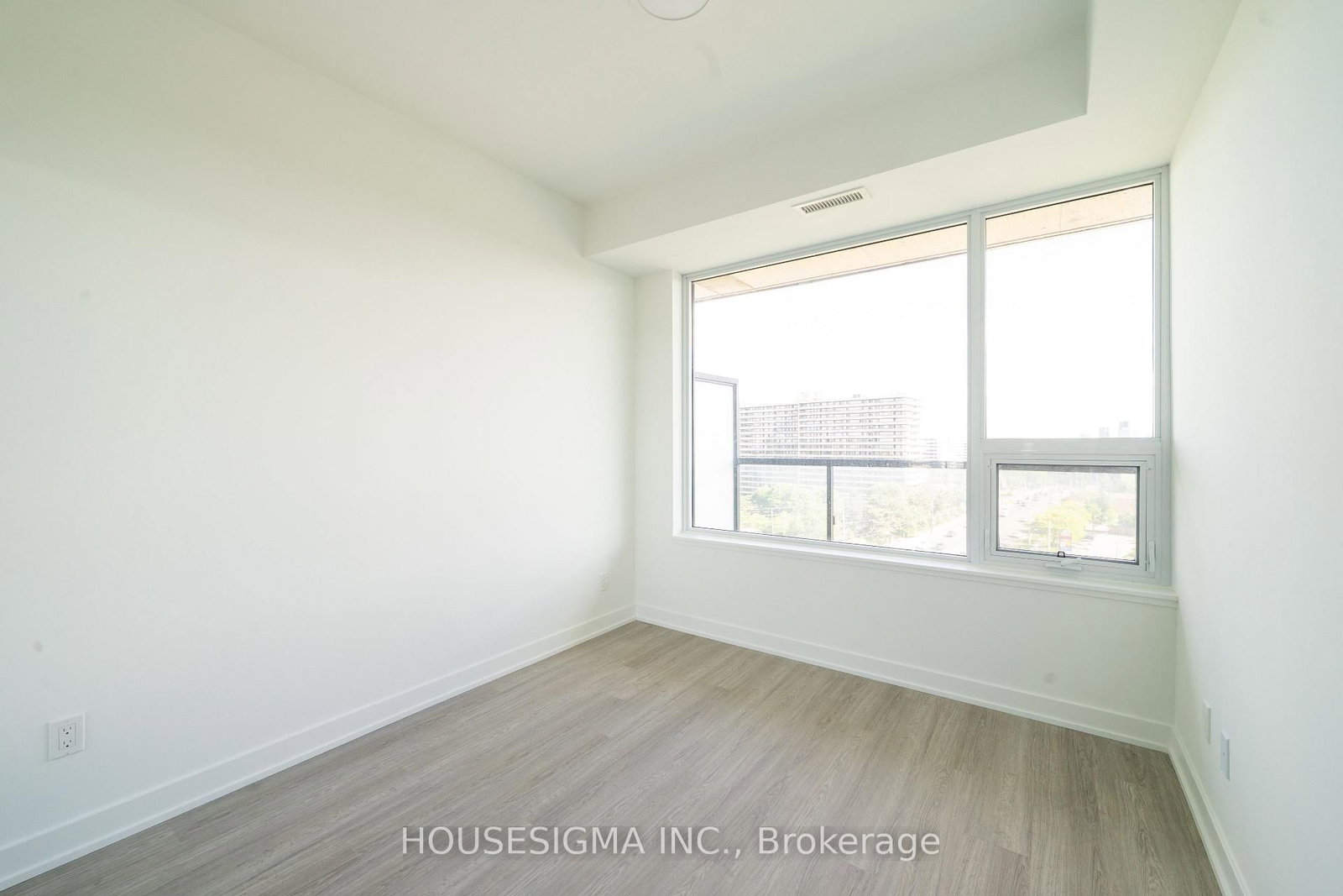 8188 Yonge Street • #820 • Vaughan, ON photo 11