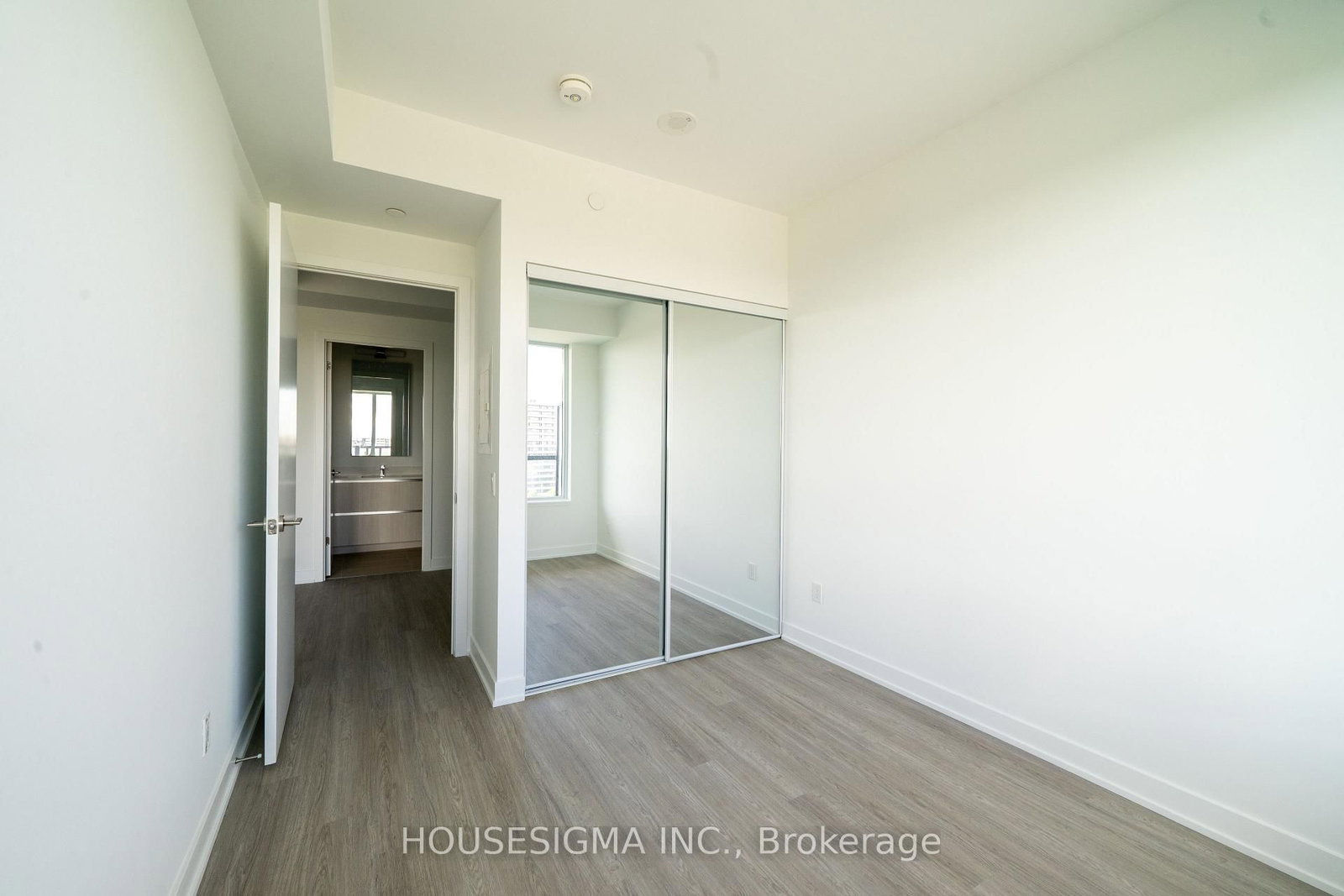 8188 Yonge Street • #820 • Vaughan, ON photo 13
