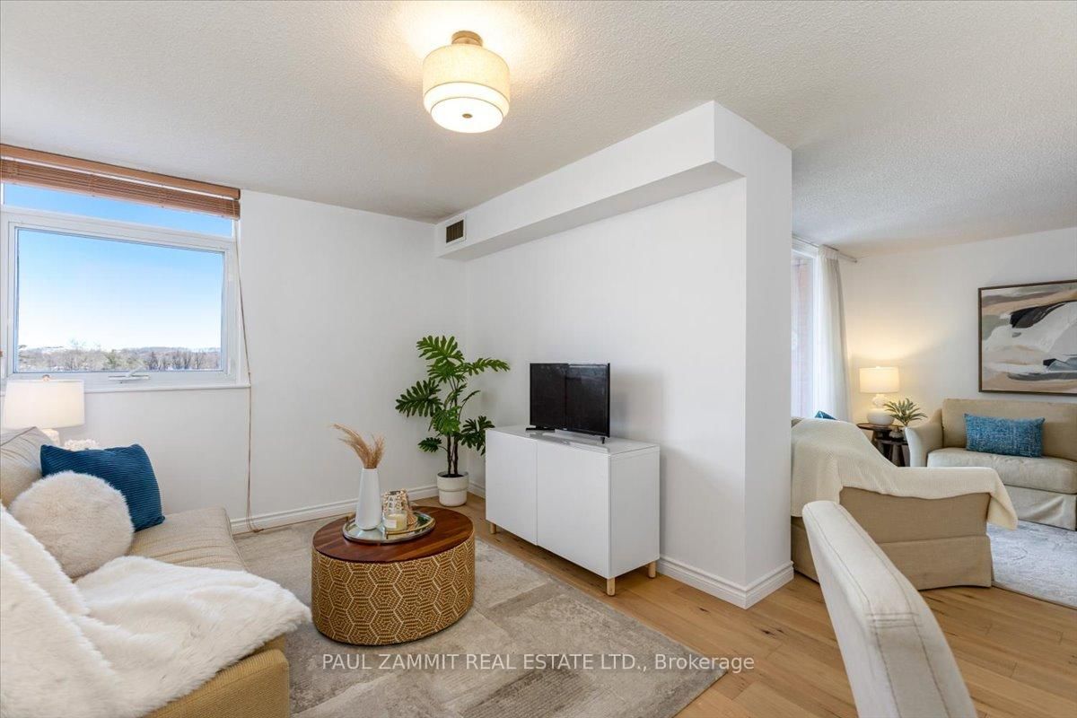 7811 Yonge Street • #701 • Markham, ON photo 15