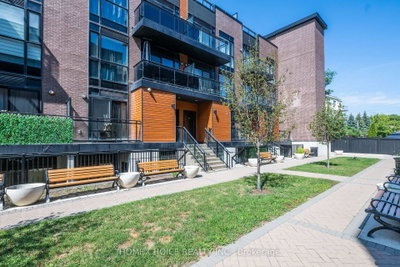 5289 Highway 7 Highway W • #D704 • Vaughan, ON photo 2
