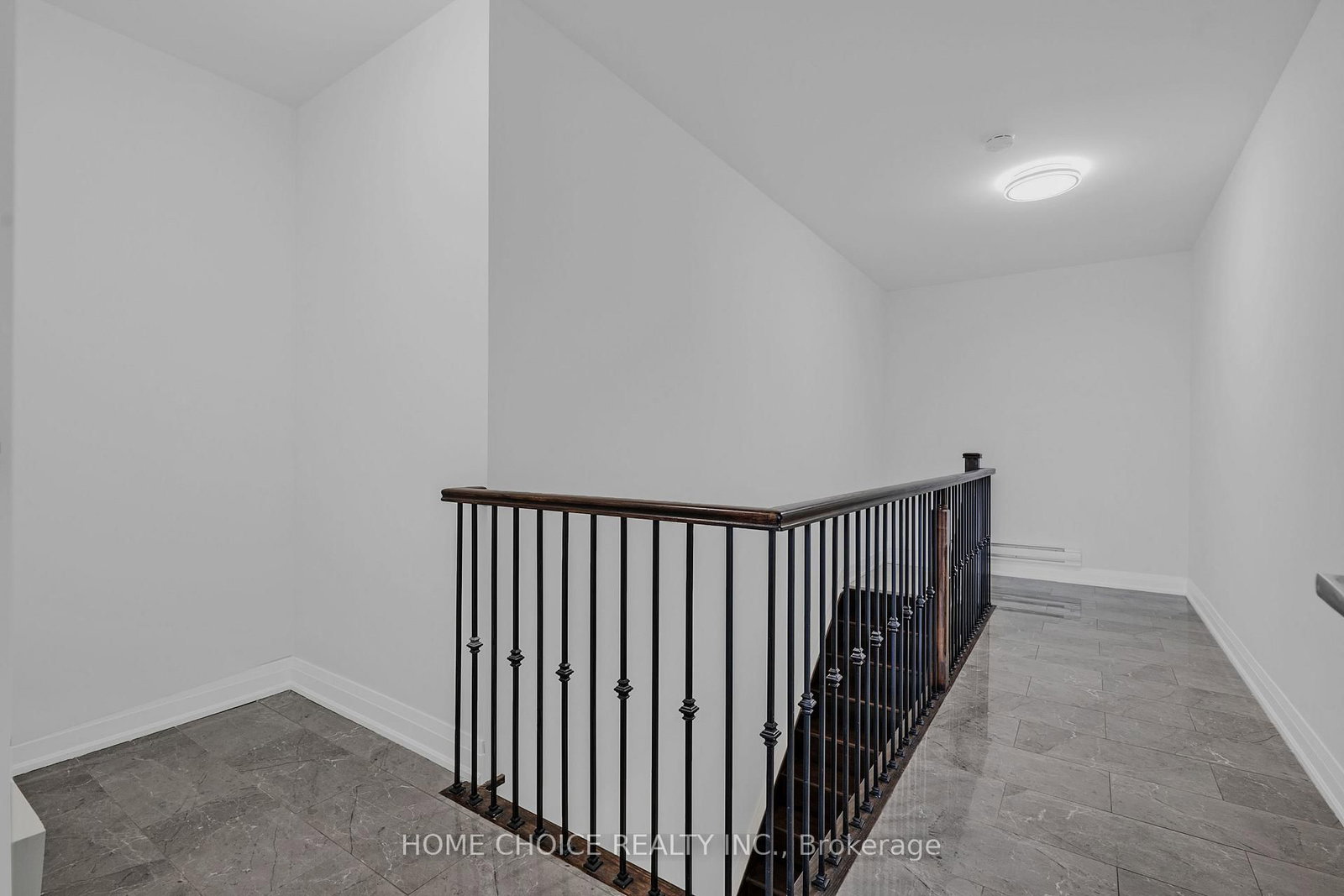 5289 Highway 7 Highway W • #D704 • Vaughan, ON photo 28