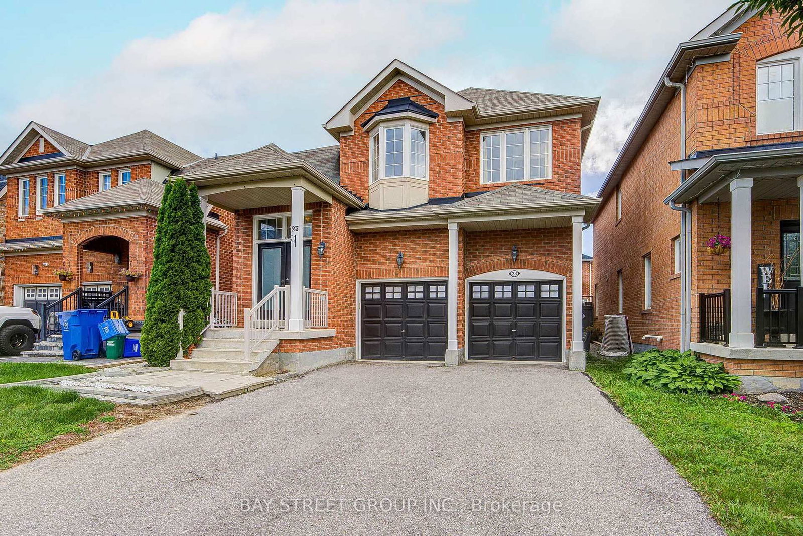 23 Horn Street • Whitchurch-Stouffville, ON photo 1