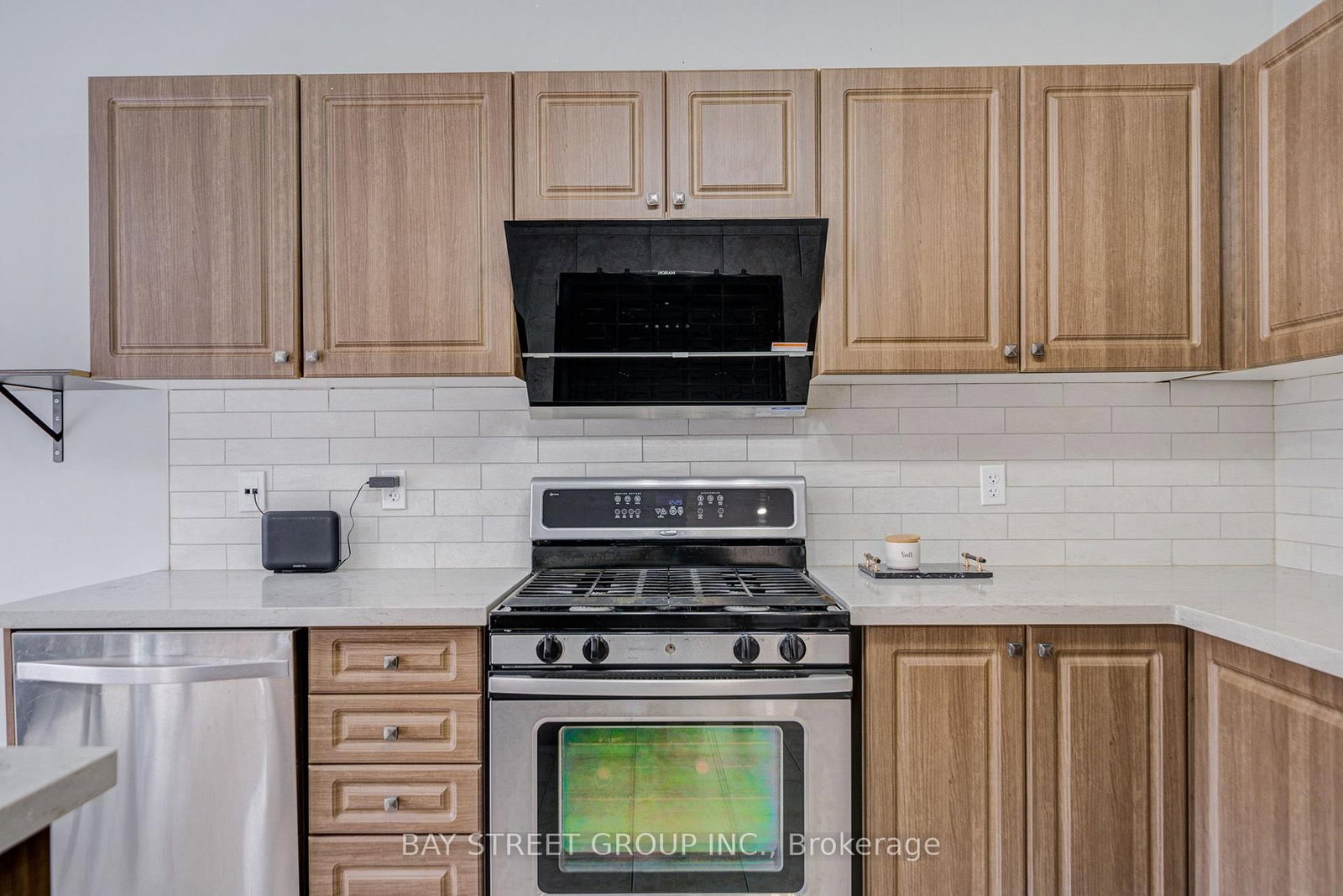 23 Horn Street • Whitchurch-Stouffville, ON photo 12