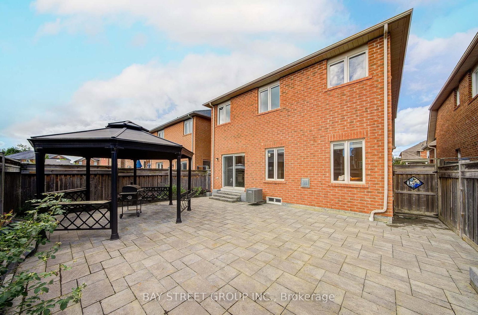 23 Horn Street • Whitchurch-Stouffville, ON photo 37