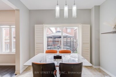 23 Horn Street • Whitchurch-Stouffville, ON photo 7