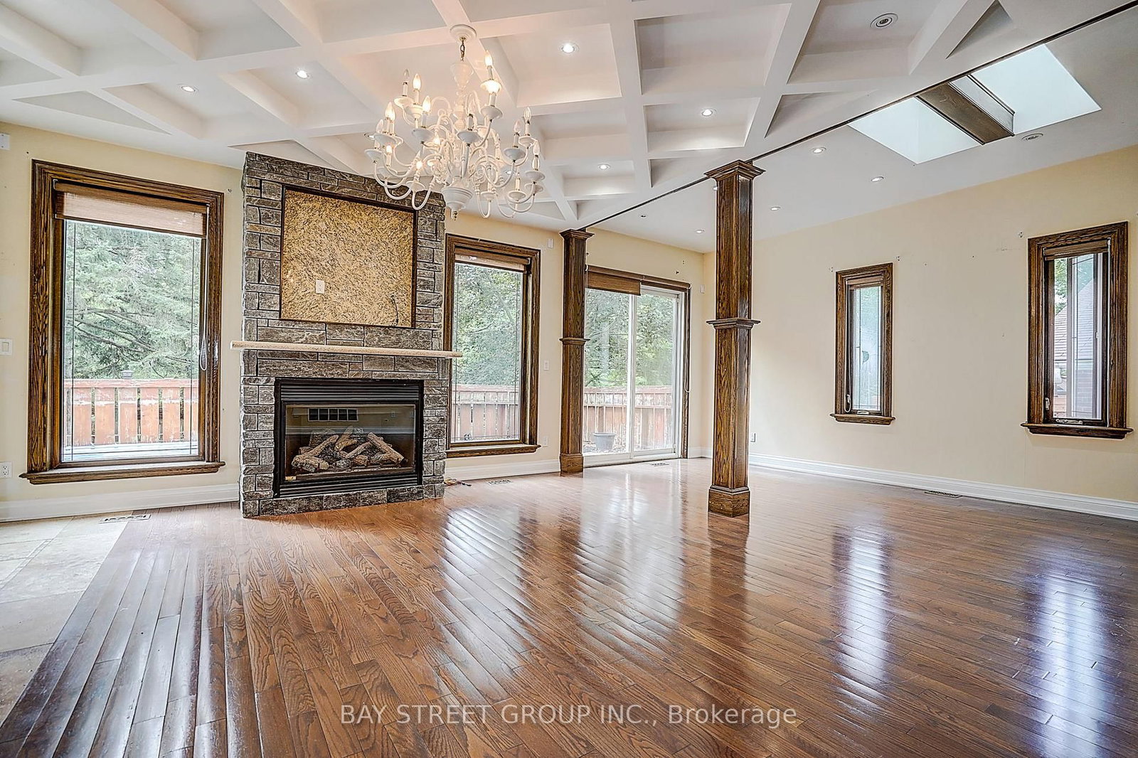 103 Lake Avenue • Richmond Hill, ON photo 11
