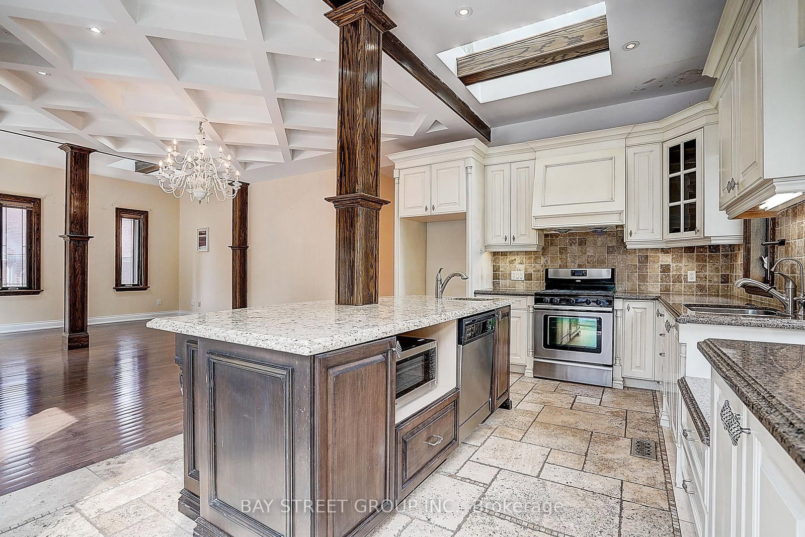 103 Lake Avenue • Richmond Hill, ON photo 15