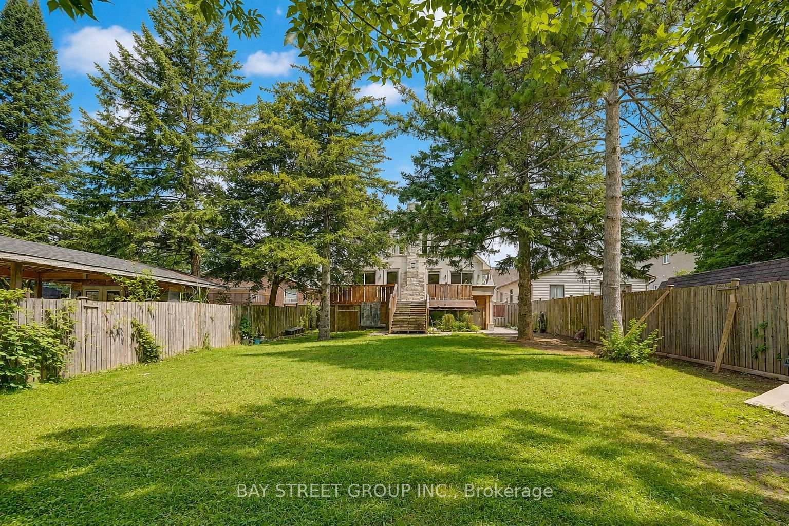 103 Lake Avenue • Richmond Hill, ON photo 44