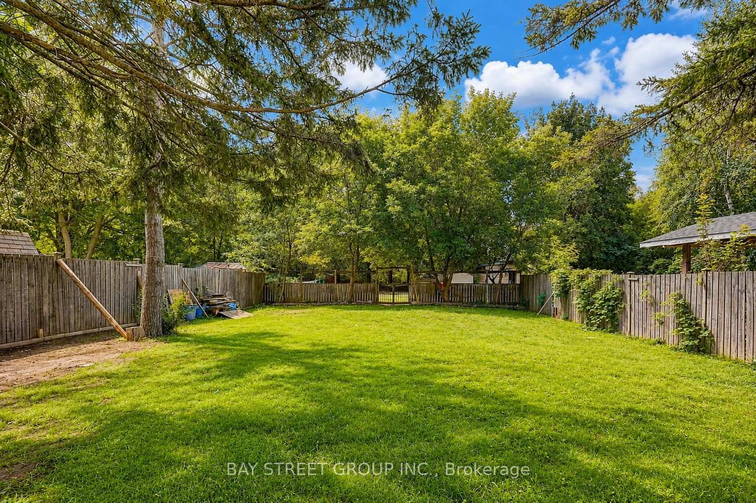 103 Lake Avenue • Richmond Hill, ON photo 46