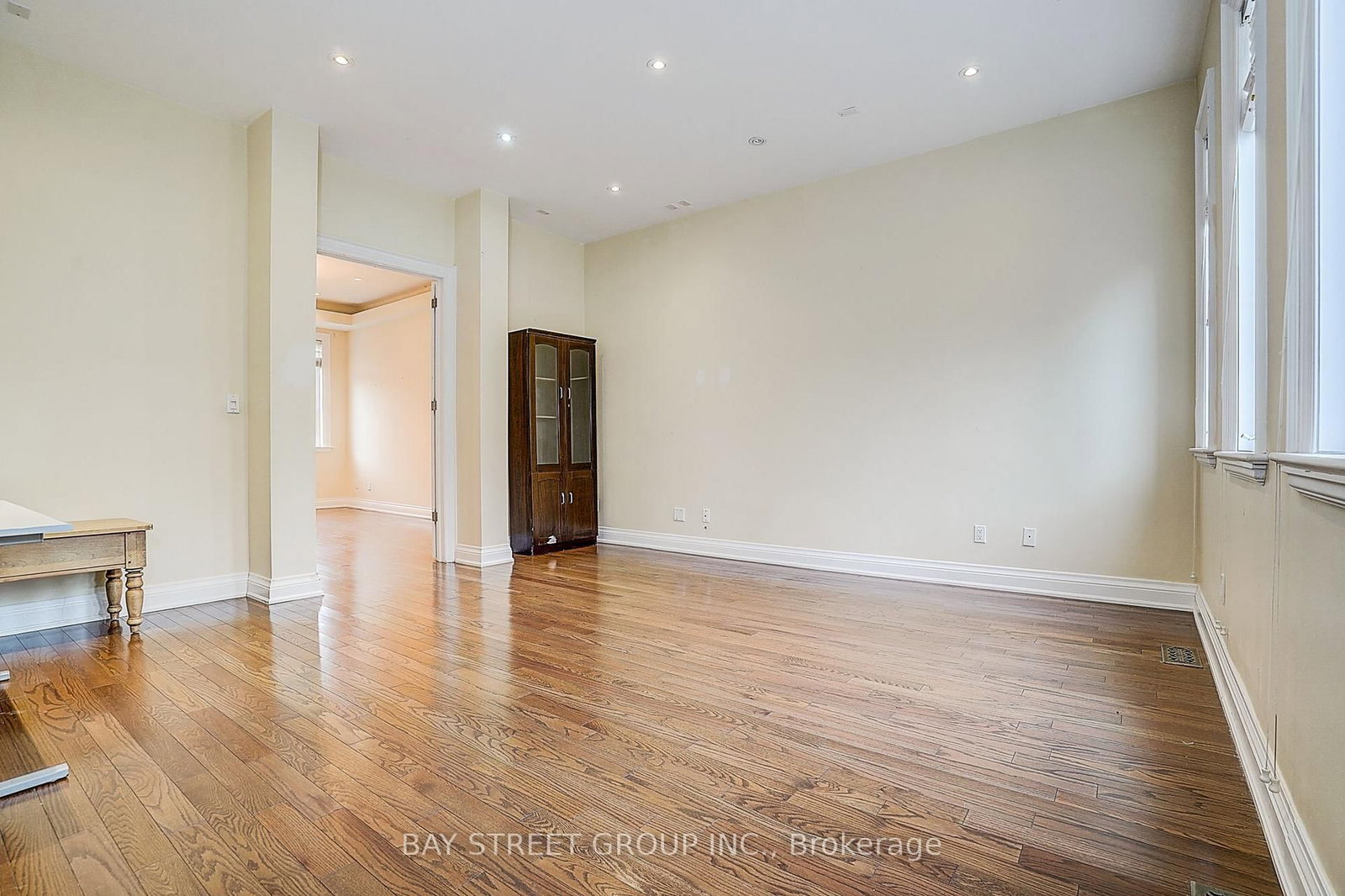 103 Lake Avenue • Richmond Hill, ON photo 9