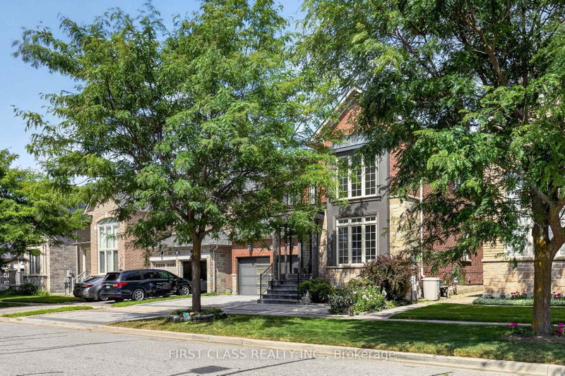 59 River Valley Crescent