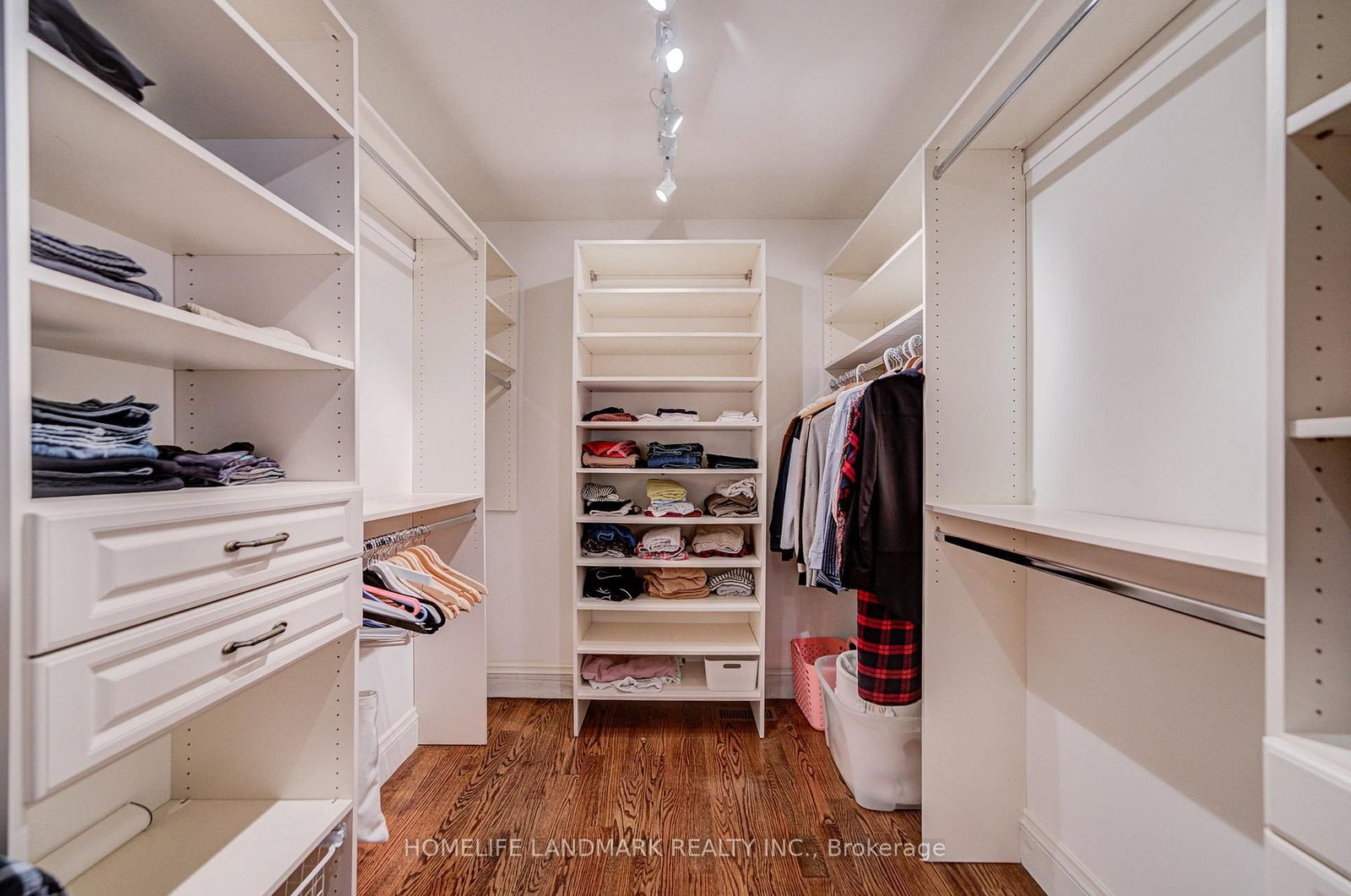 37 Maimonides Court • Vaughan, ON photo 32