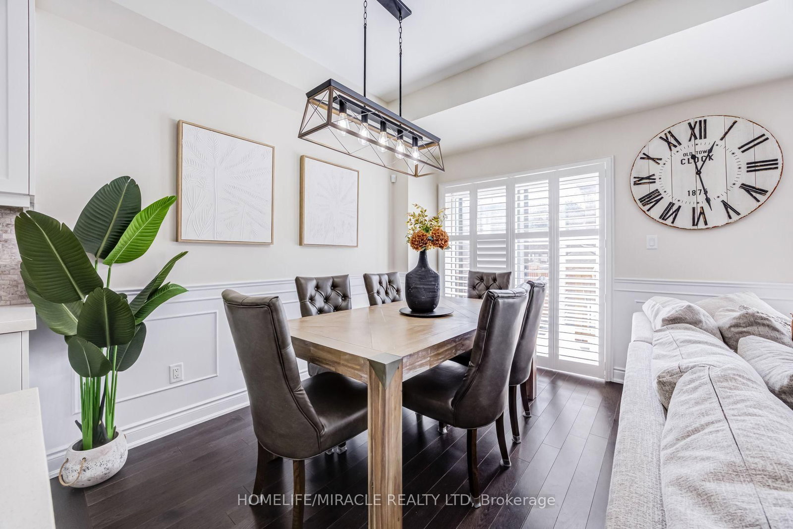 65 Lorne Thomas Place • New Tecumseth, ON photo 18