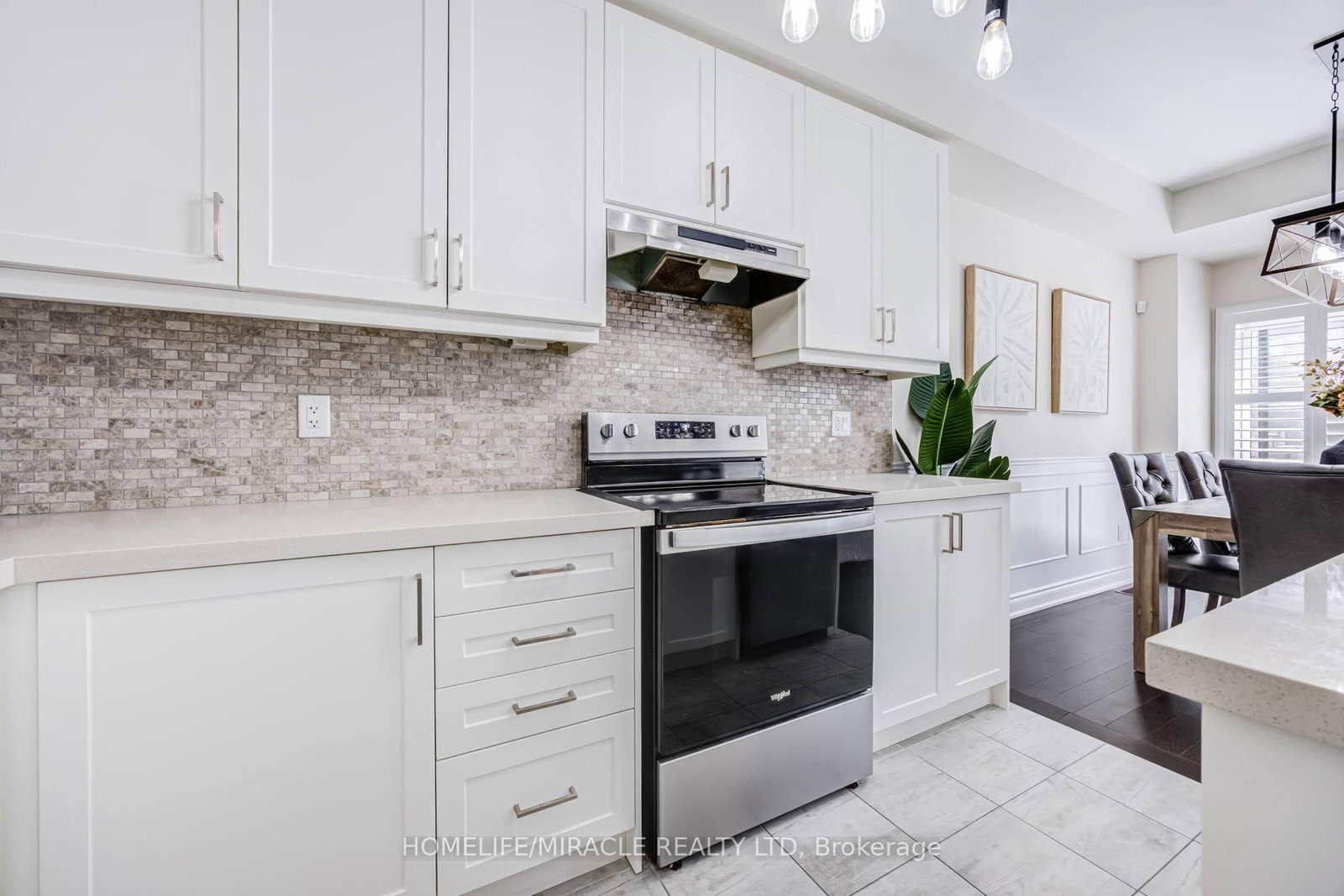 65 Lorne Thomas Place • New Tecumseth, ON photo 21