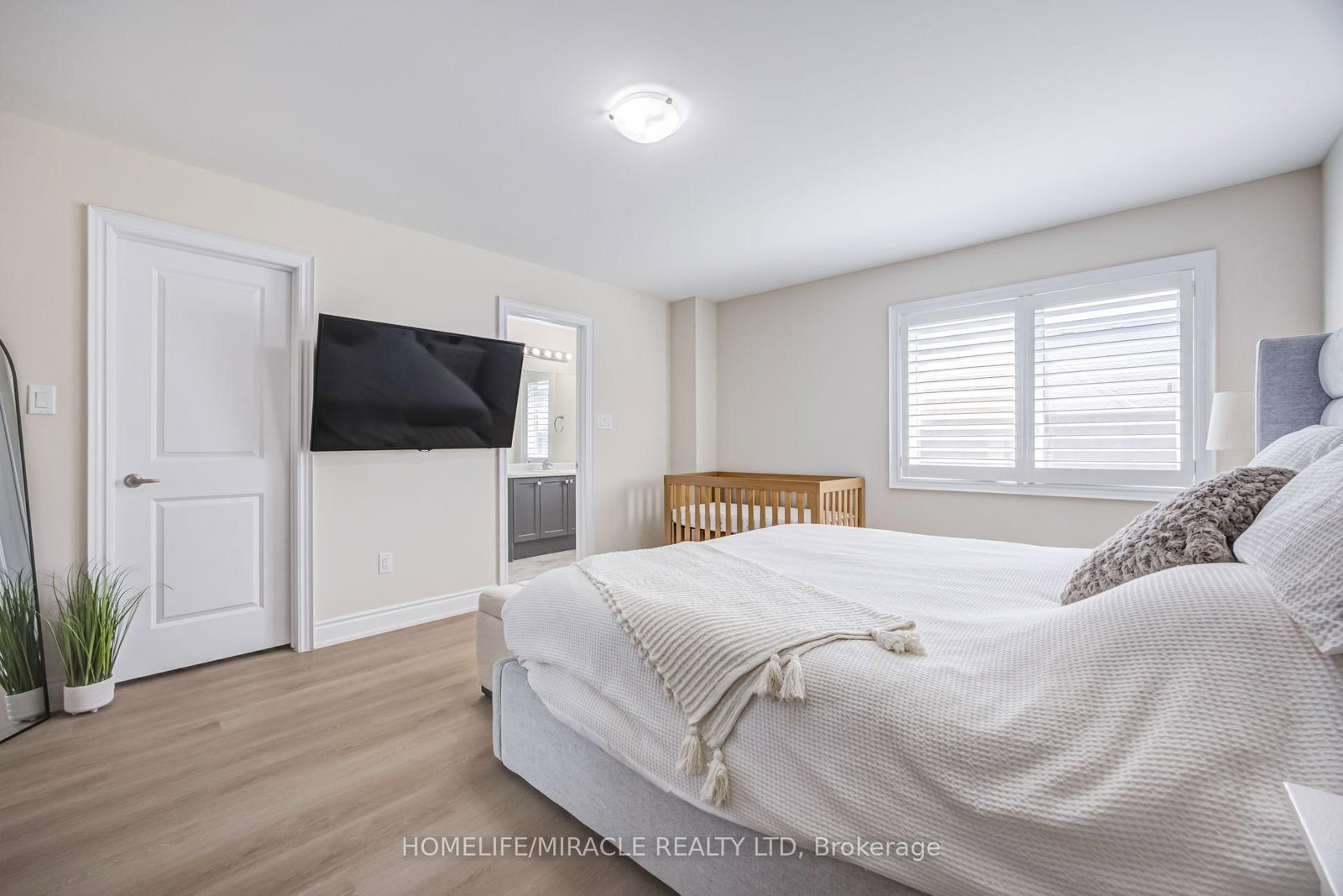 65 Lorne Thomas Place • New Tecumseth, ON photo 37
