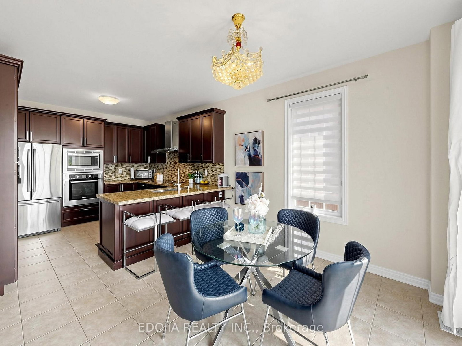 88 Sweet Anna Court • Vaughan, ON photo 9