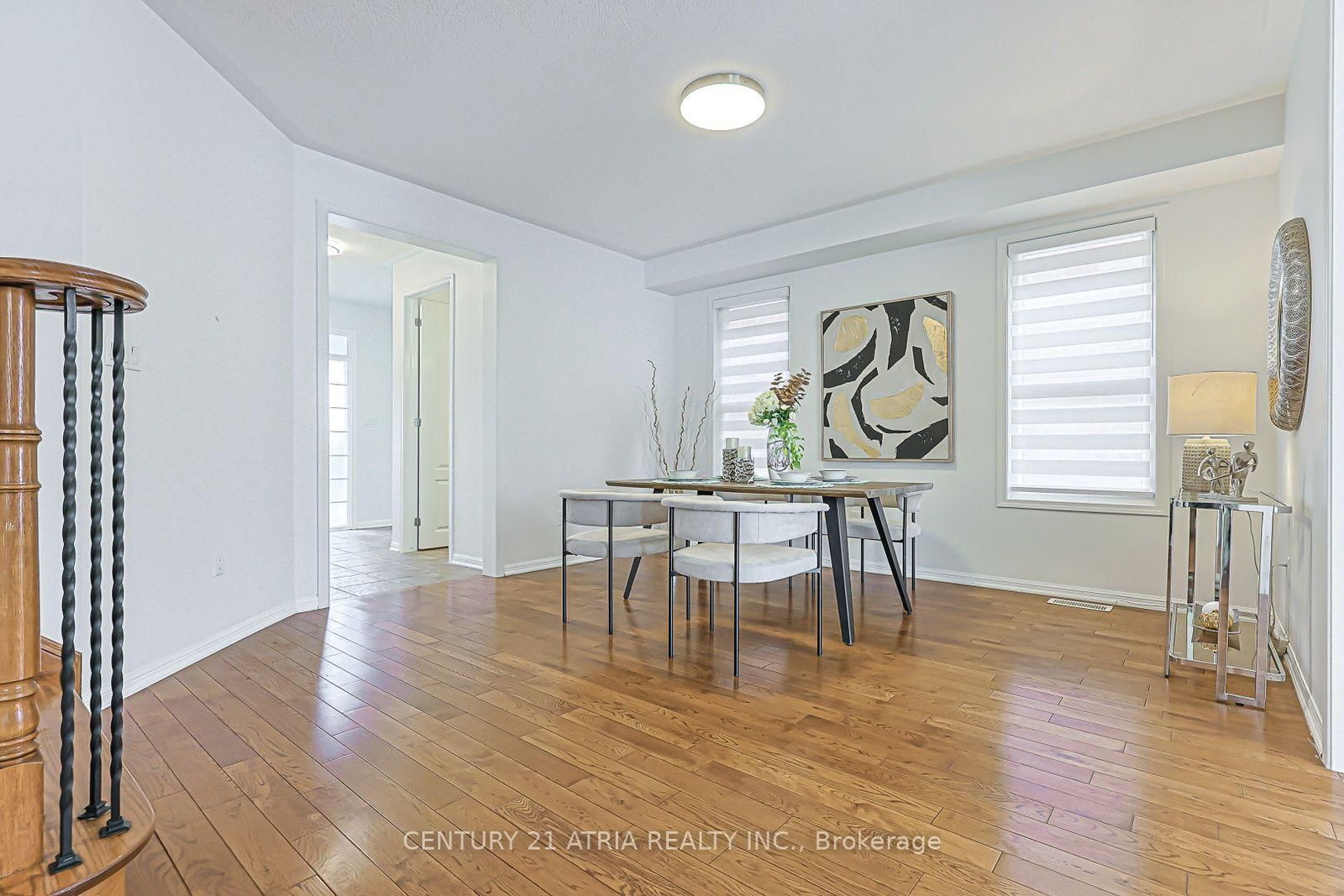 338 Carlissa Run • Newmarket, ON photo 9