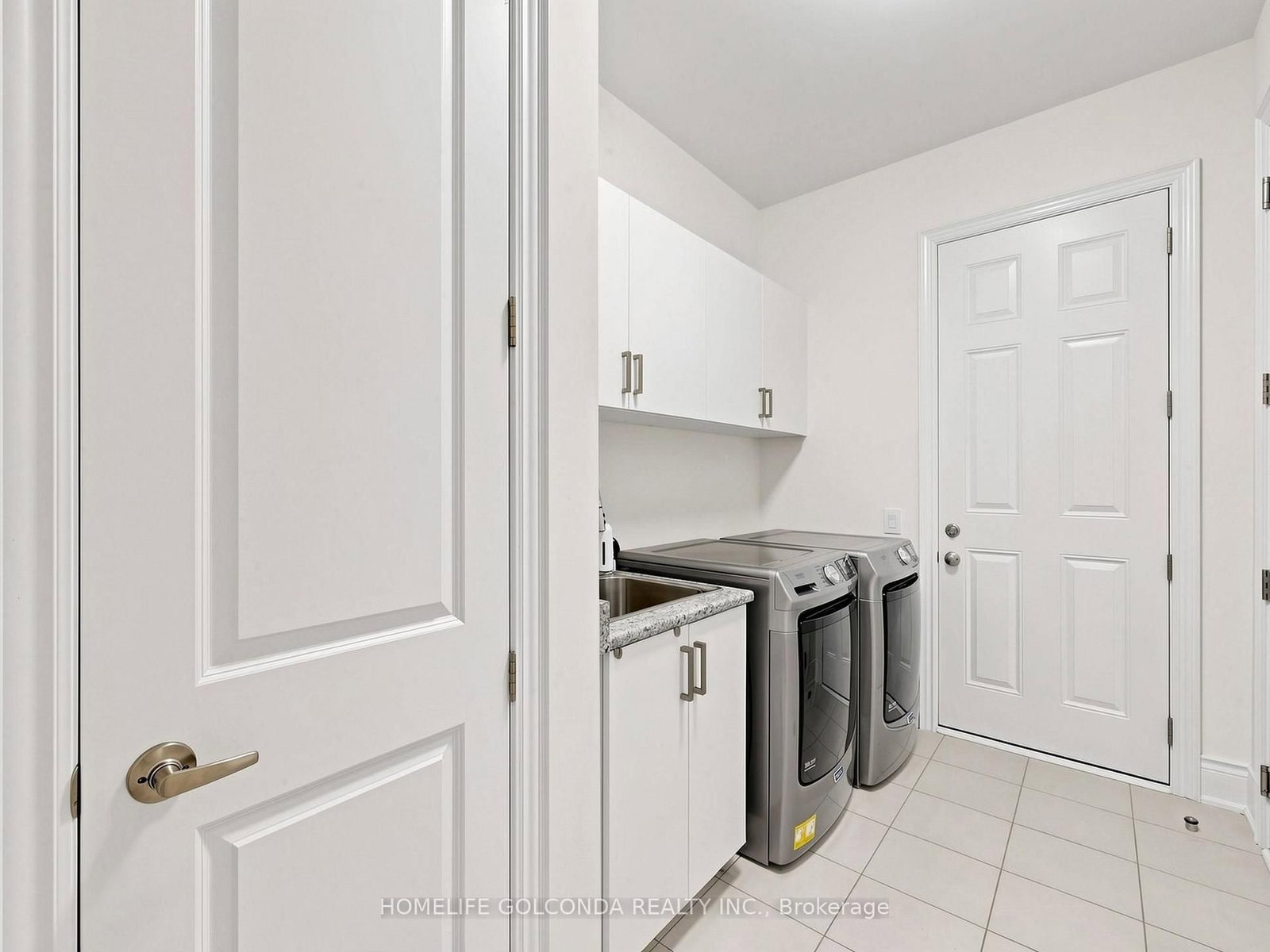 73 Menotti Drive • Richmond Hill, ON photo 17