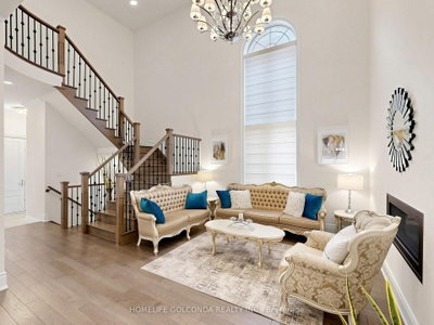 73 Menotti Drive • Richmond Hill, ON photo 5