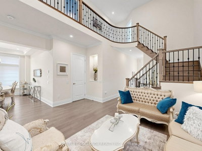 73 Menotti Drive • Richmond Hill, ON photo 6
