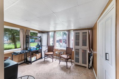 11 Hawthorne Drive • Innisfil, ON photo 7