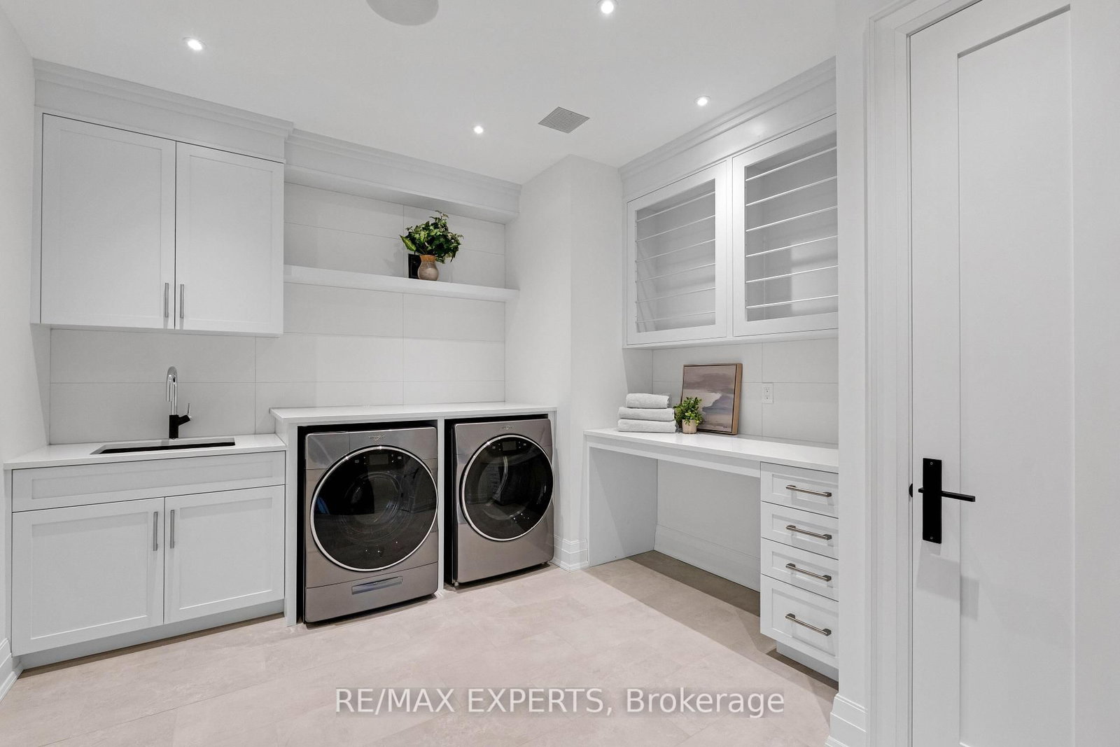 108 Hollingsworth Drive • King, ON photo 38