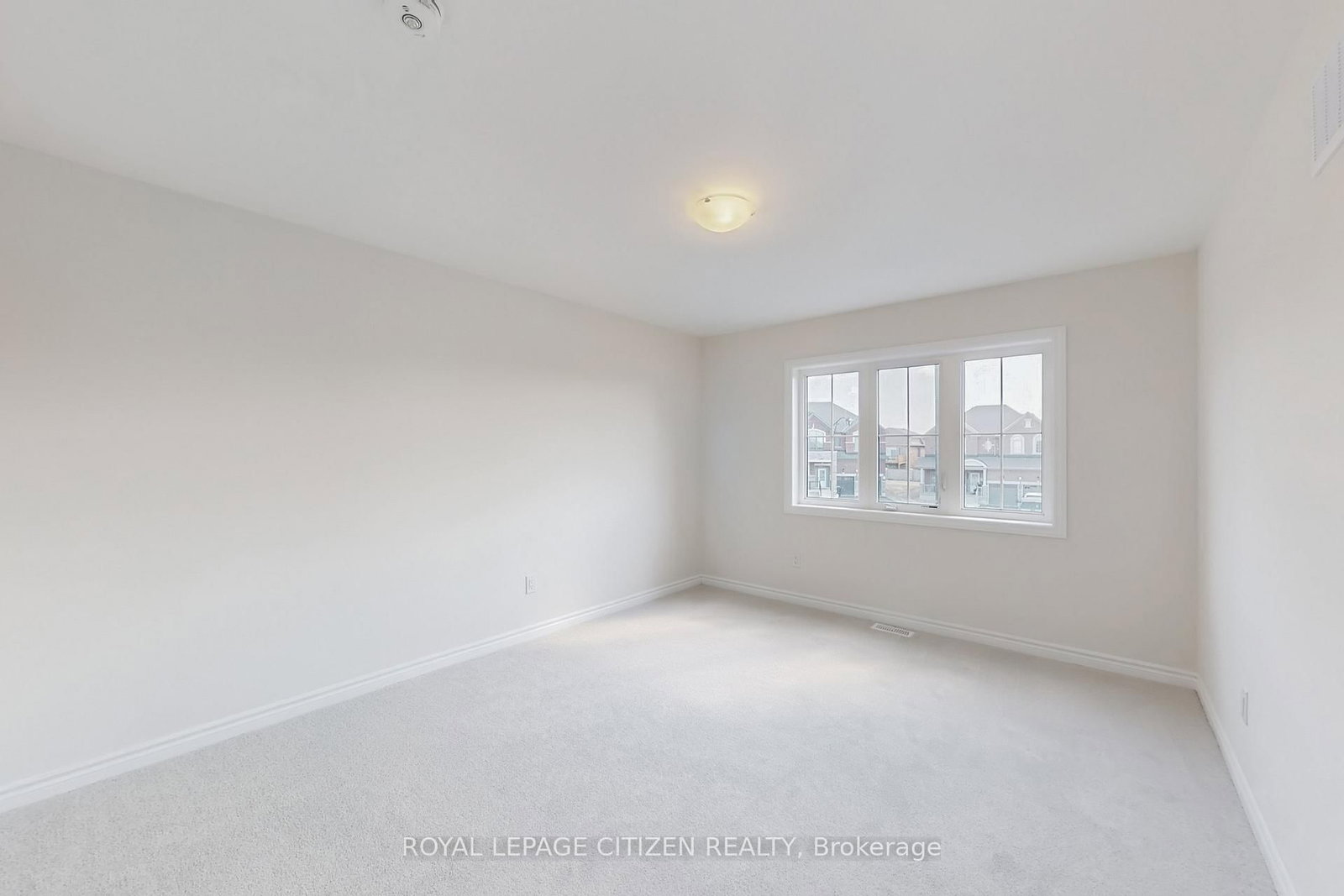 82 Lawrence D. Pridham Avenue • New Tecumseth, ON photo 28