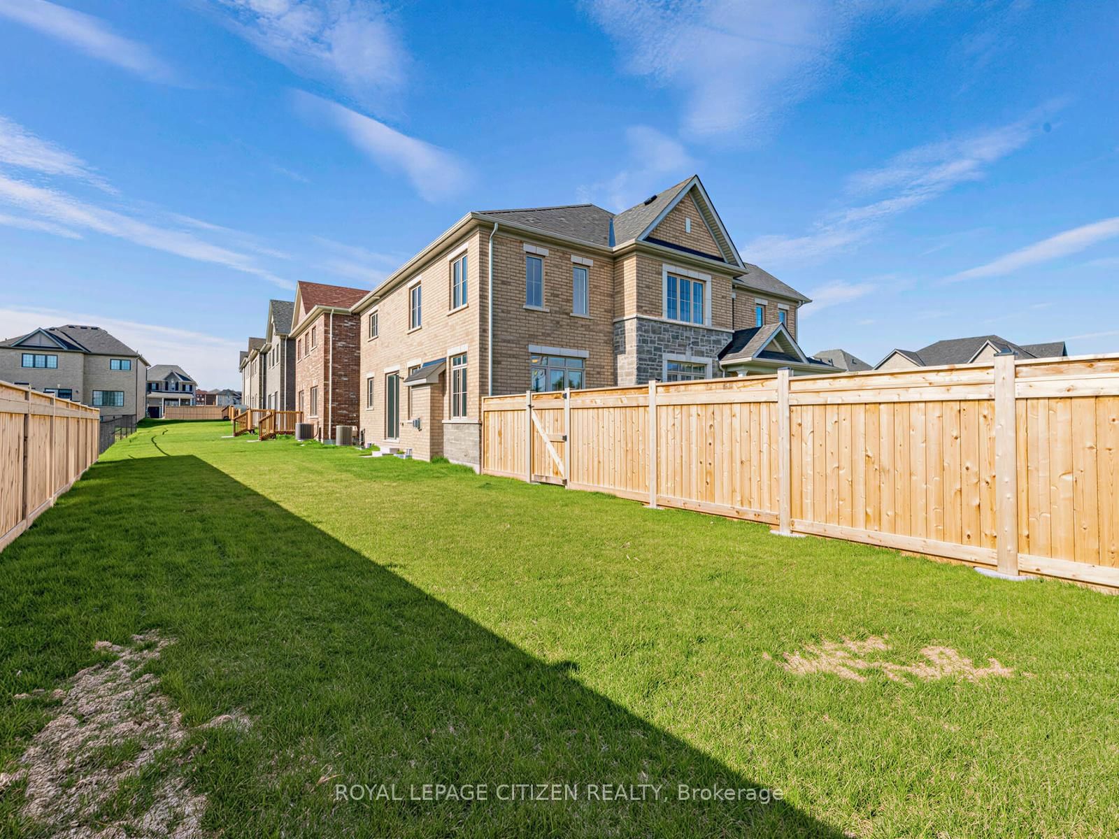 2 Lawrence D. Pridham Avenue • New Tecumseth, ON photo 36
