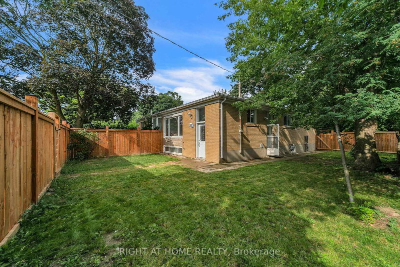 303 Blue Grass Boulevard