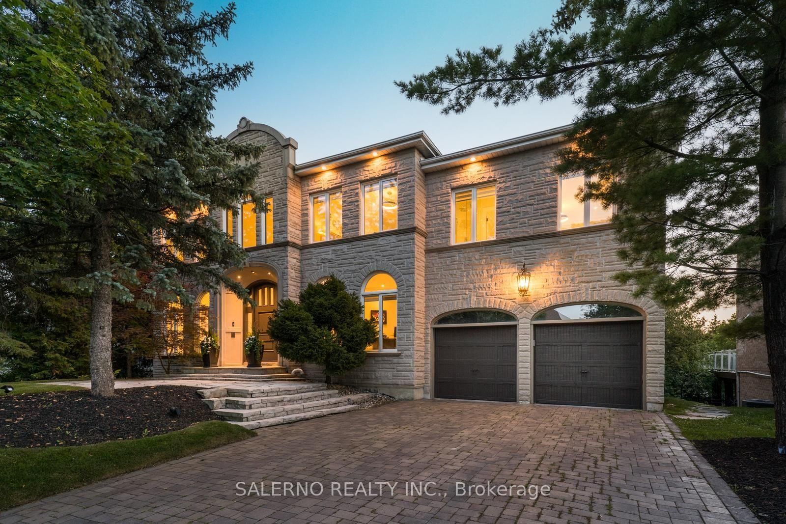 188 Deerchase Circle • Vaughan, ON photo 4