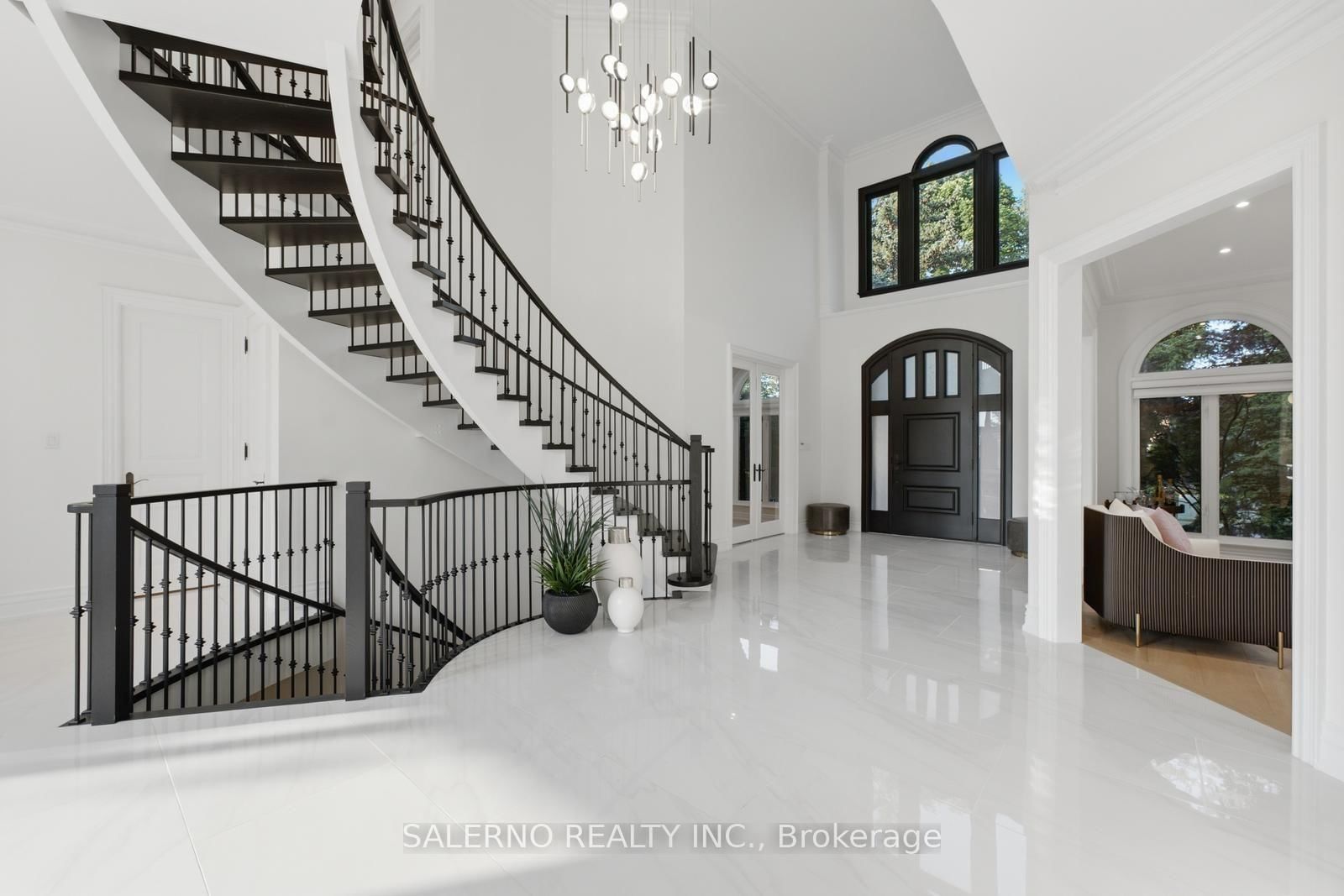 188 Deerchase Circle • Vaughan, ON photo 5