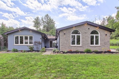 3433 Mount Albert Road • East Gwillimbury, ON photo 2