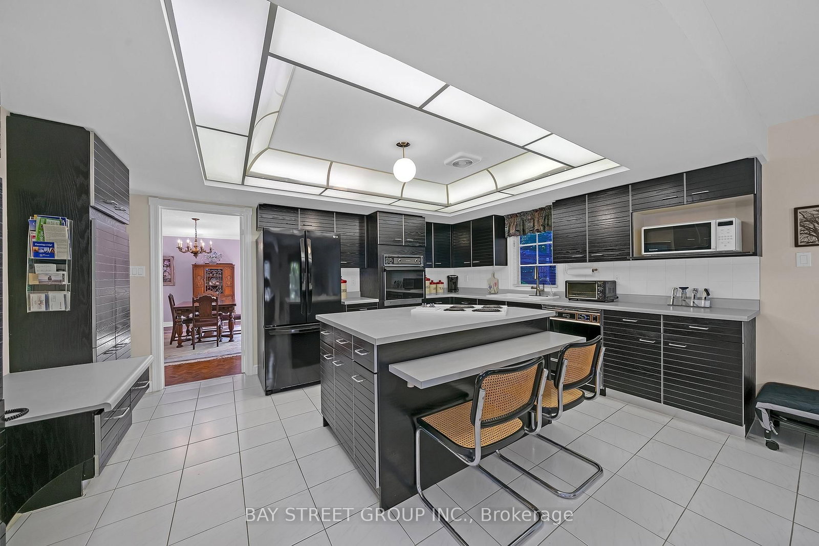53 Strathearn Avenue • Richmond Hill, ON photo 15