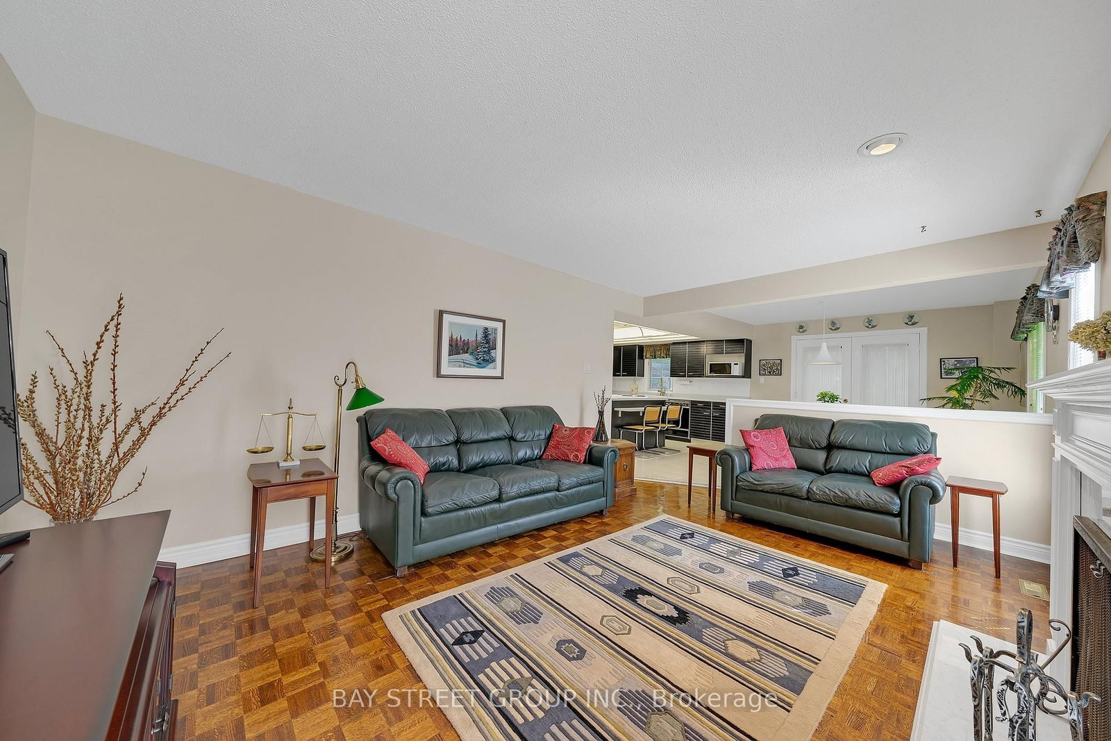 53 Strathearn Avenue • Richmond Hill, ON photo 22