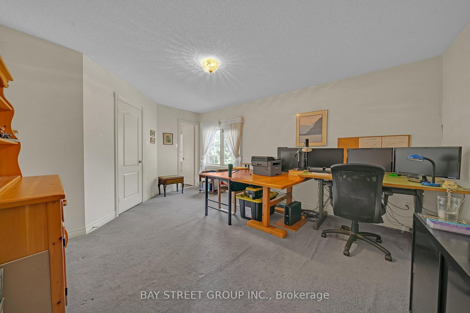 53 Strathearn Avenue • Richmond Hill, ON photo 37