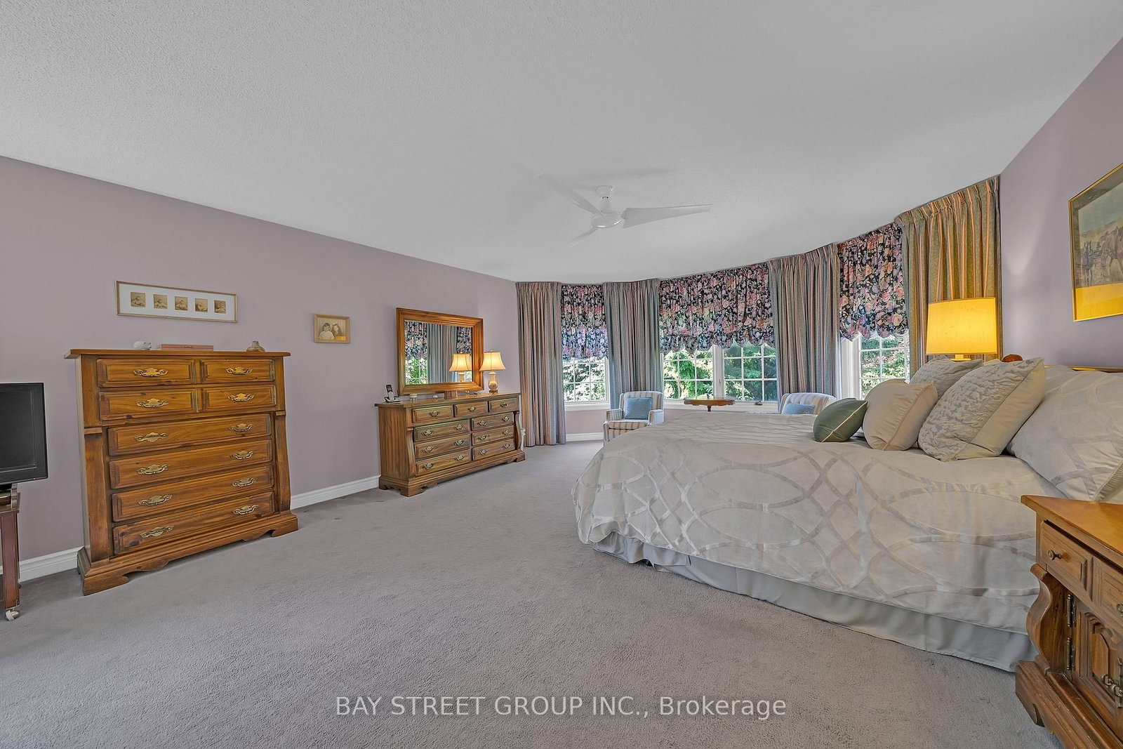 53 Strathearn Avenue • Richmond Hill, ON photo 39