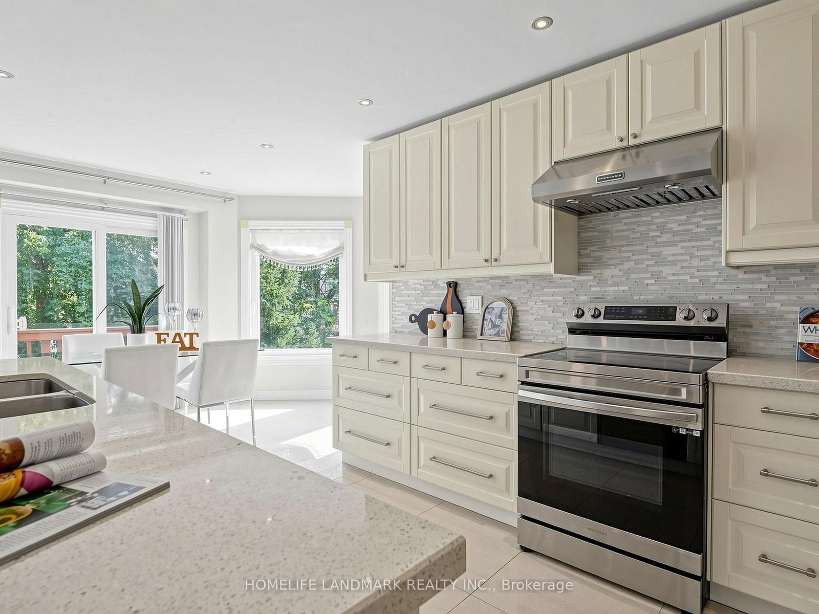 60 Ingleborough Court • Markham, ON photo 16