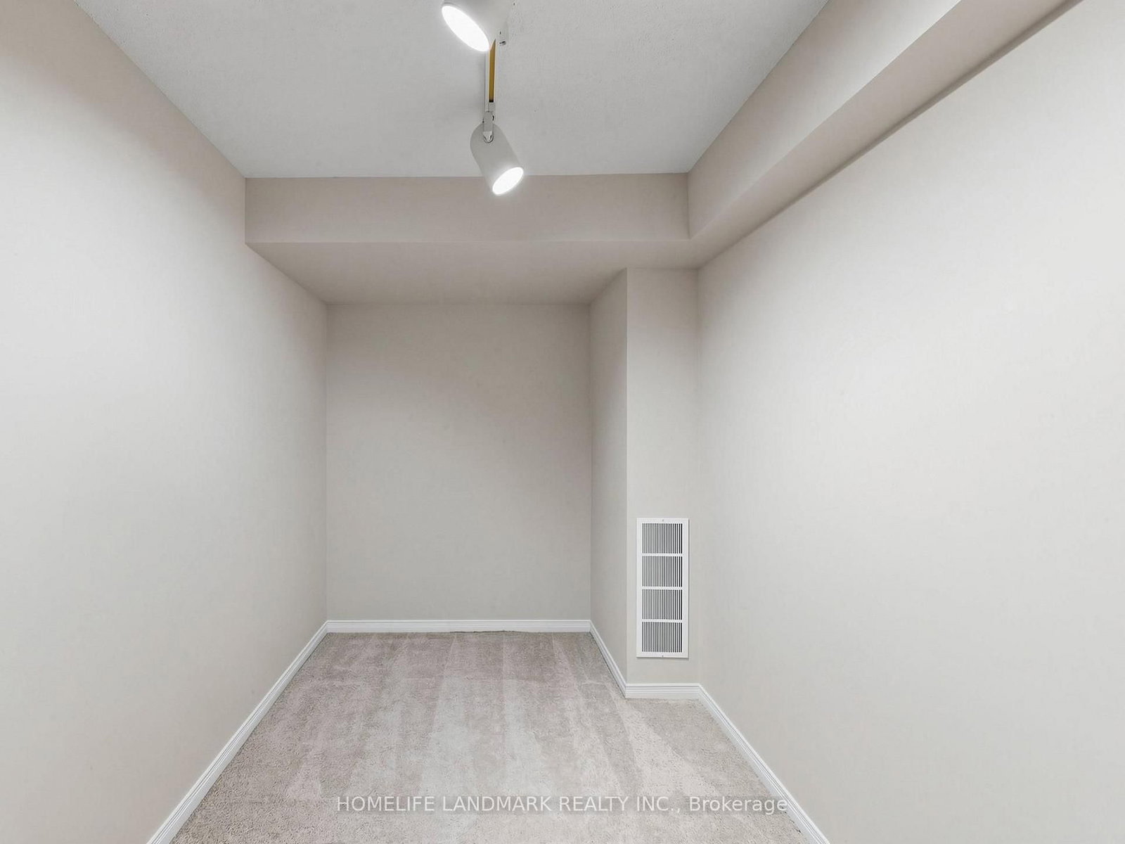 60 Ingleborough Court • Markham, ON photo 44