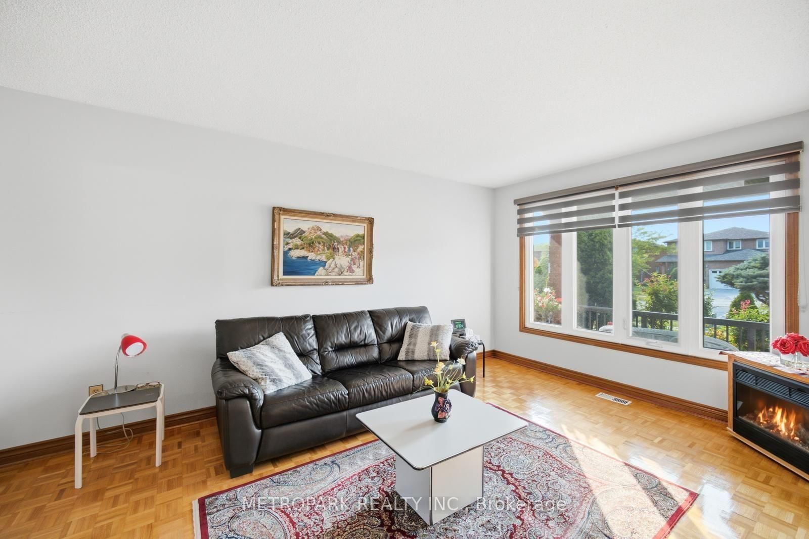 87 Belview Avenue • Vaughan, ON photo 11