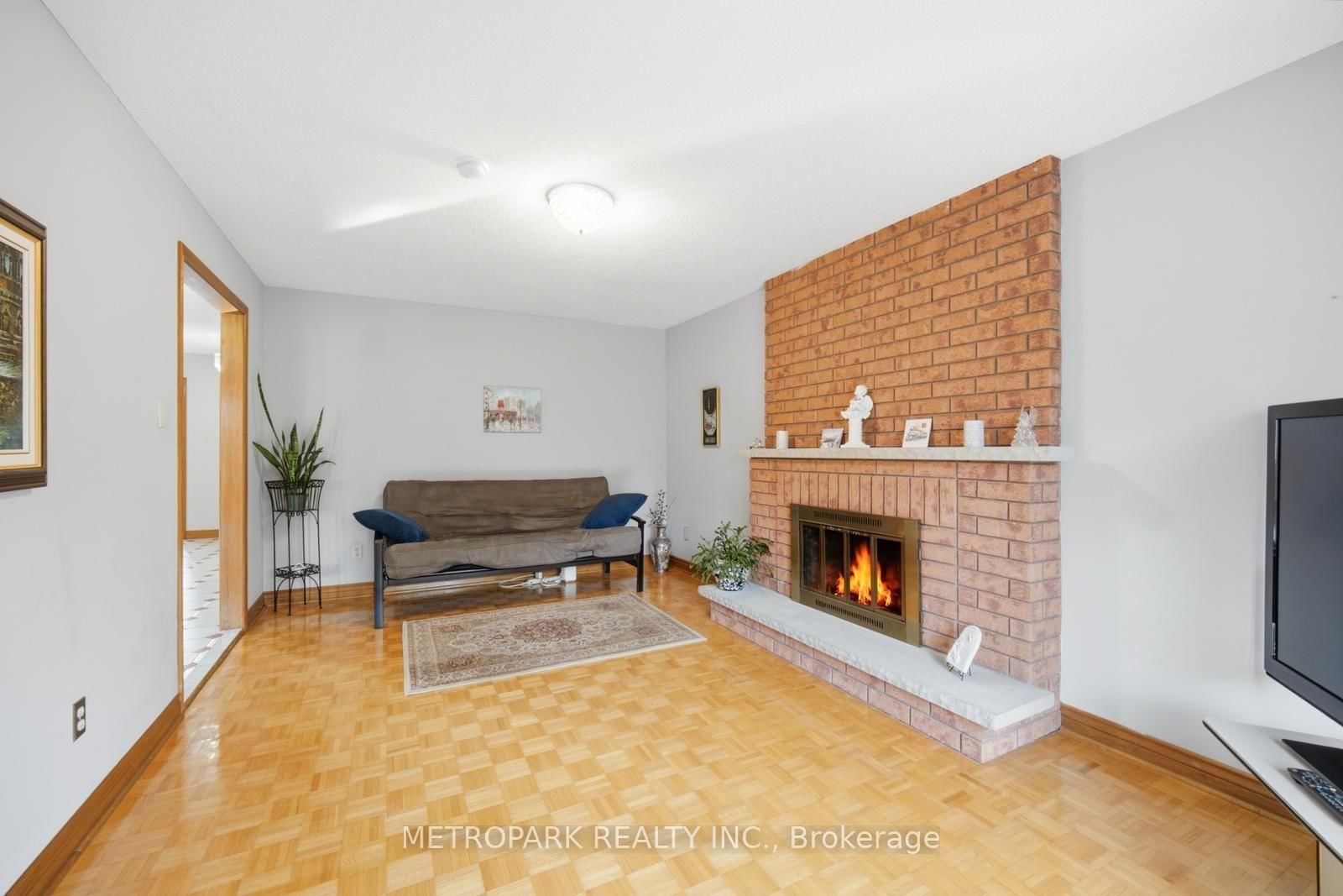 87 Belview Avenue • Vaughan, ON photo 21