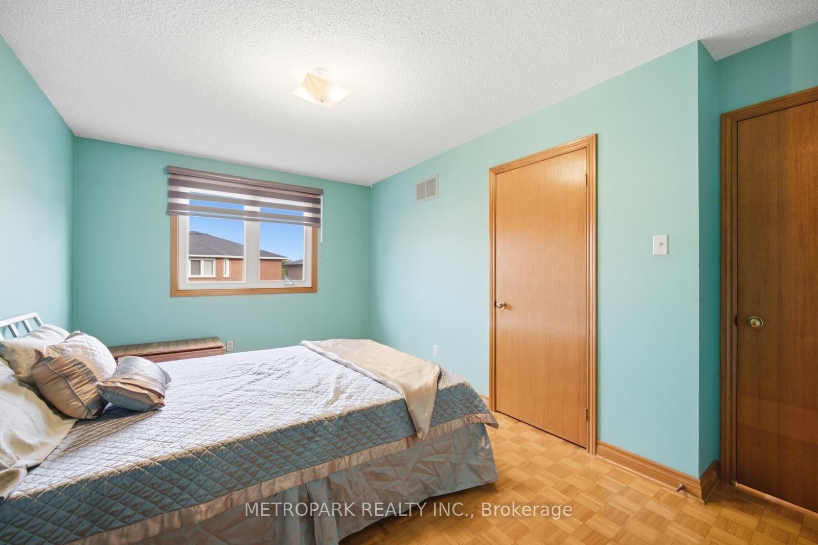 87 Belview Avenue • Vaughan, ON photo 32