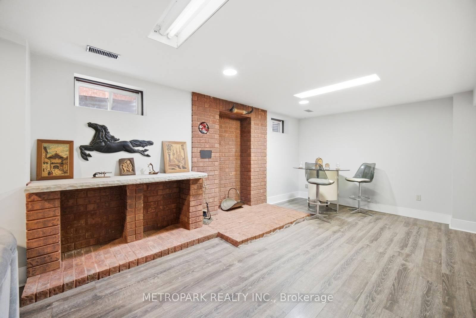 87 Belview Avenue • Vaughan, ON photo 38