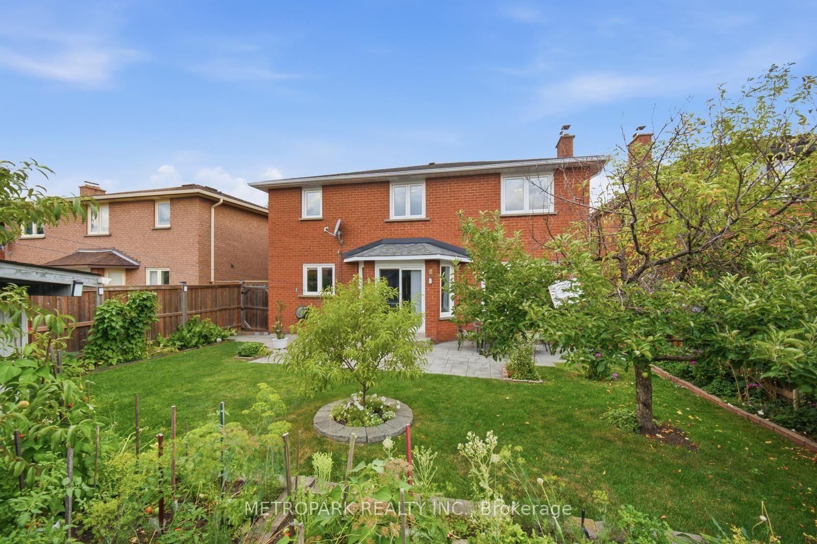 87 Belview Avenue • Vaughan, ON photo 50