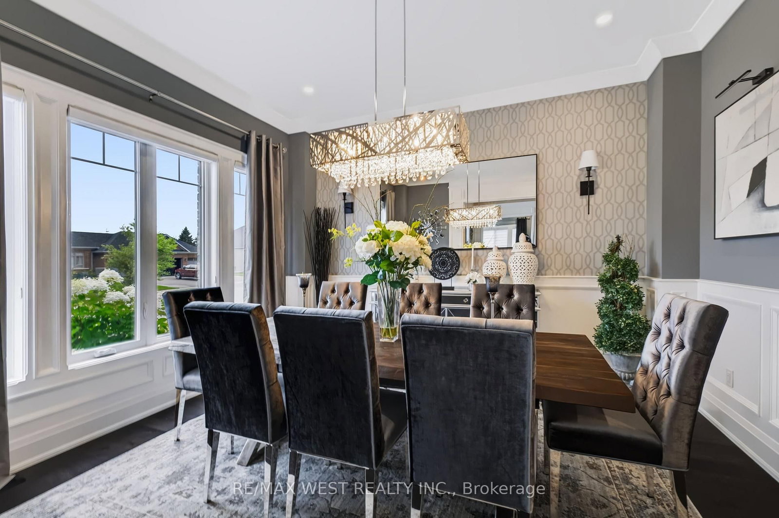 39 Mckeown Street • Essa, ON photo 11
