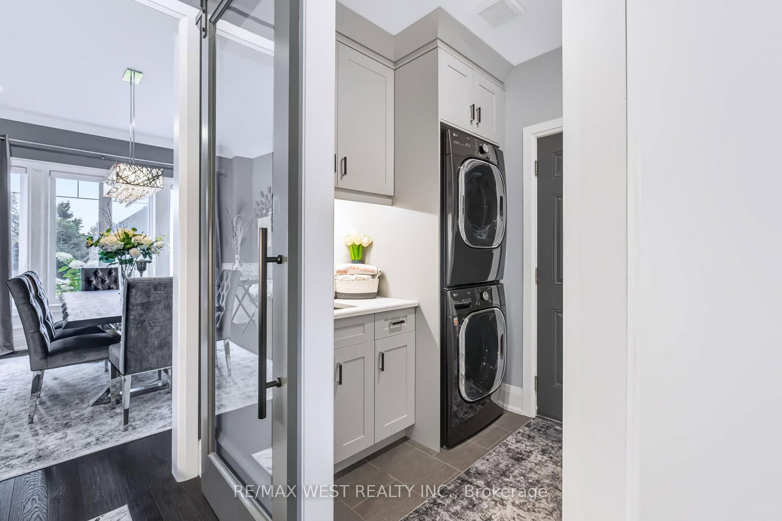 39 Mckeown Street • Essa, ON photo 12