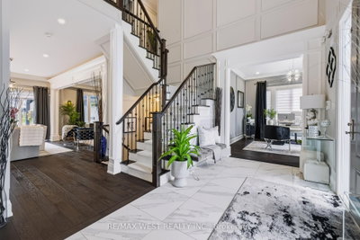 39 Mckeown Street • Essa, ON photo 9