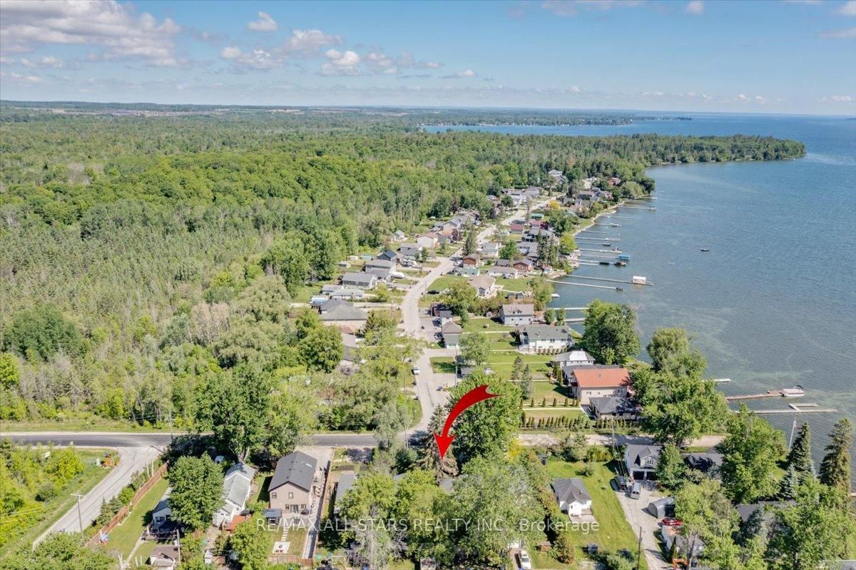 1061 2nd Line • Innisfil, ON photo 34