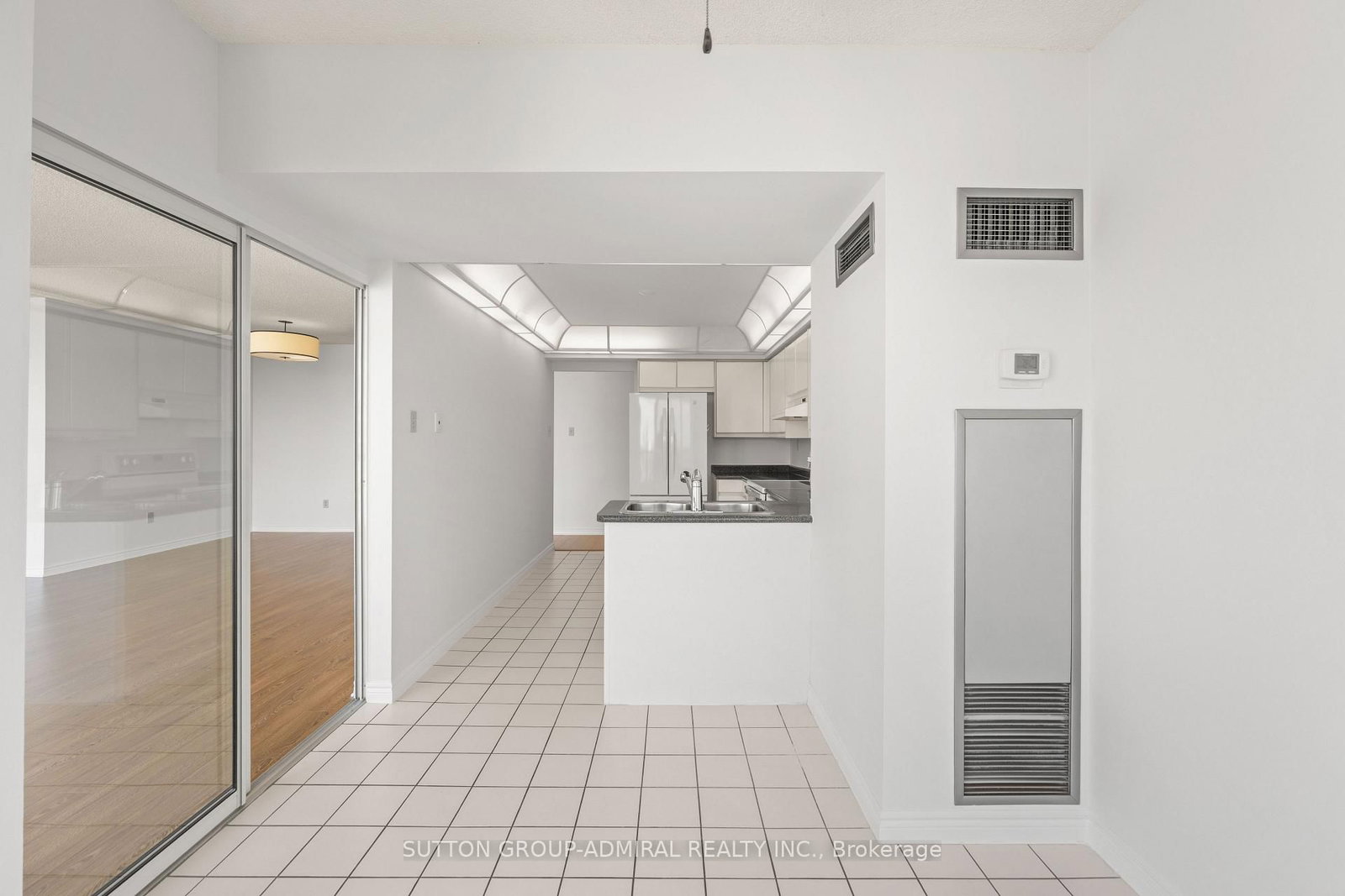7300 Yonge Street • #1801 • Vaughan, ON photo 22