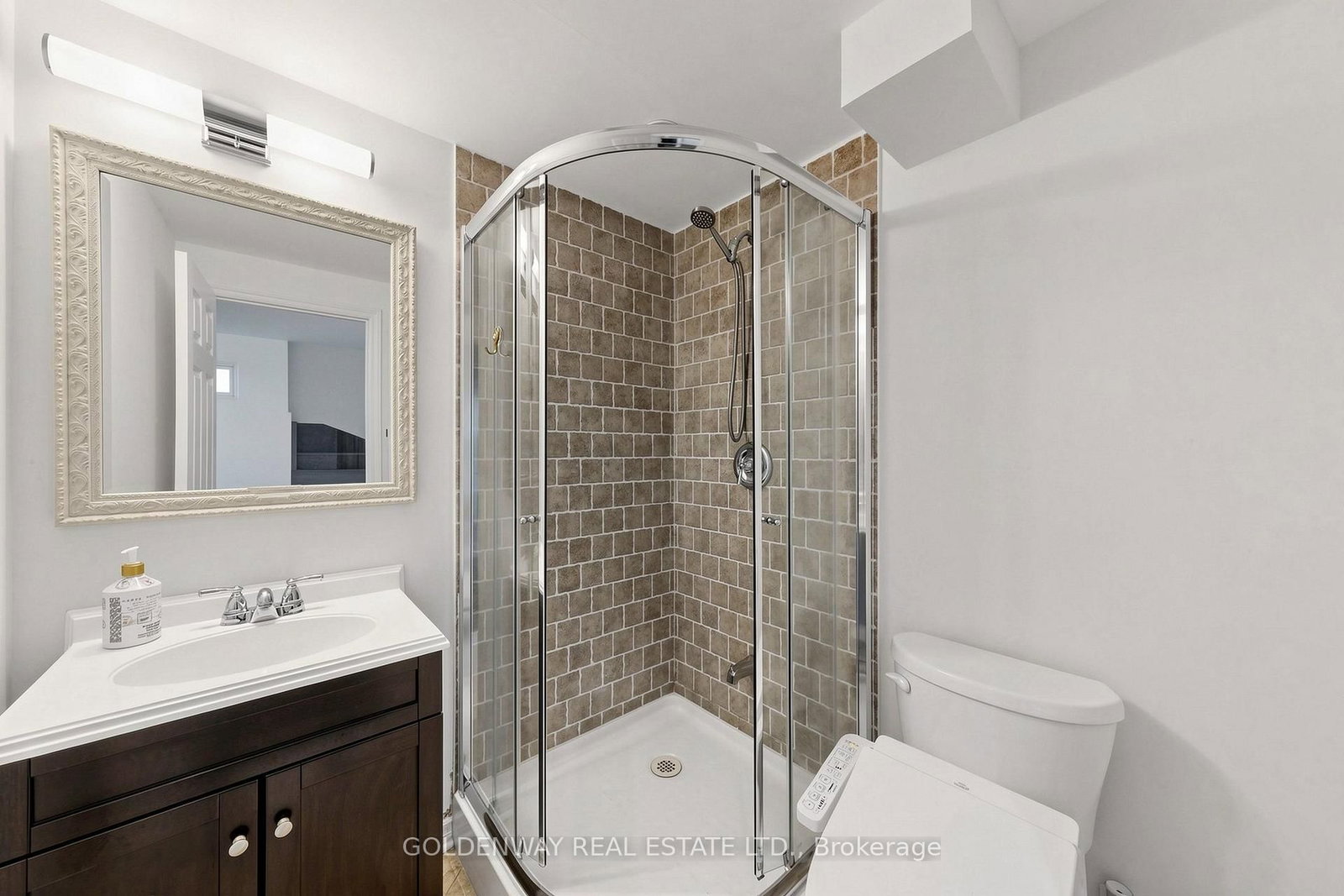 2200 Bur Oak Avenue • Markham, ON photo 28