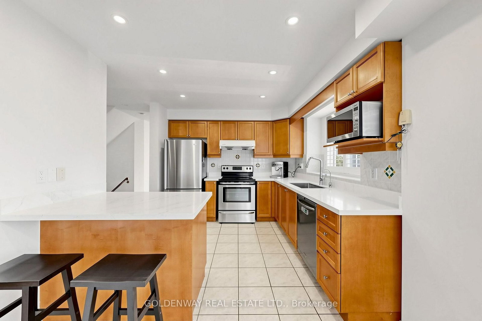 2200 Bur Oak Avenue • Markham, ON photo 9